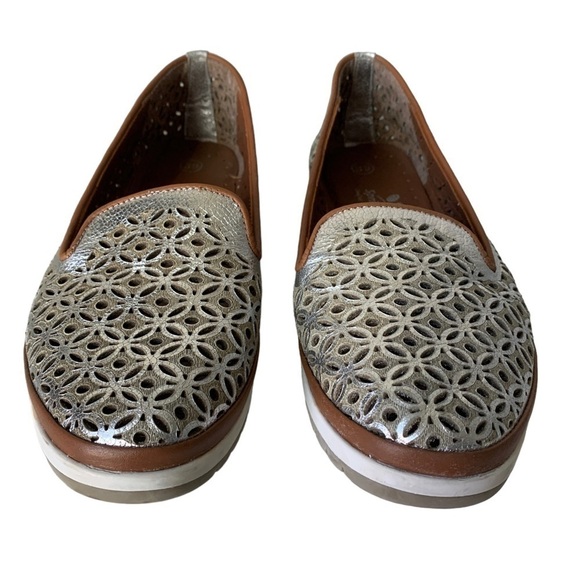 Spring Step Tulisa Metallic Silver Slip On Laser Cut Loafer Women's EU 39 US 8.5 - Picture 2 of 15